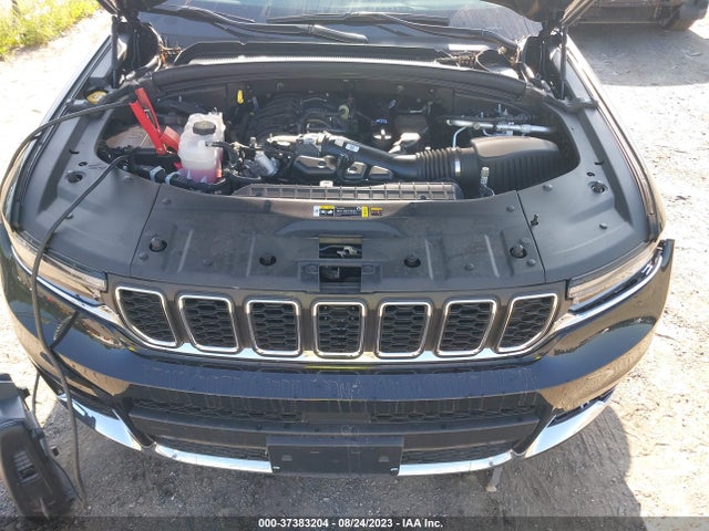 1C4RJKAG5P8780522 Jeep Grand Cherokee L Laredo