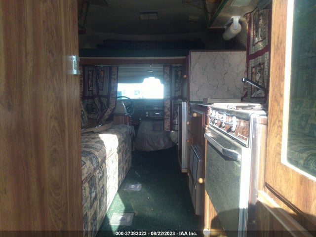 1977 DODGE B300 VIN: F34BF7V010625