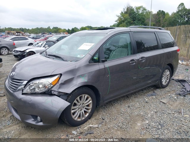 2014 TOYOTA SIENNA XLE/XLE AAS/LTD VIN: 5TDYK3DC1ES456015