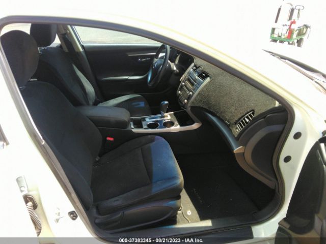 1N4AL3AP3EN354555 Nissan ALTIMA 2.5
