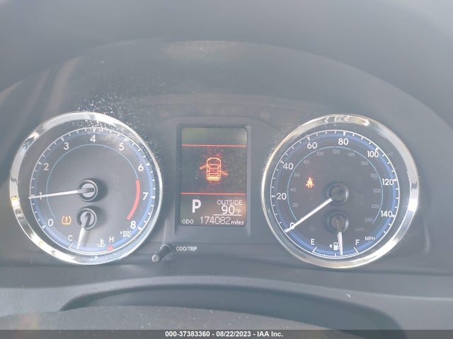 2018 TOYOTA COROLLA L/LE/XLE/SE/XSE VIN: 2T1BURHE4JC030949
