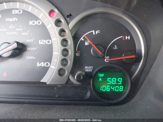 2004 HONDA PILOT EX VIN: 2HKYF18504H578308