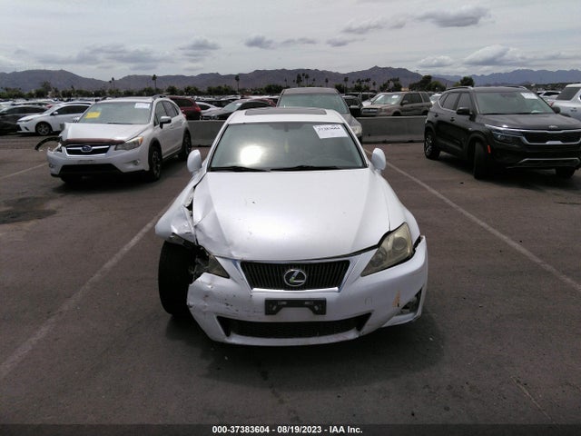 2011 LEXUS IS 250 VIN: JTHBF5C24B5147153