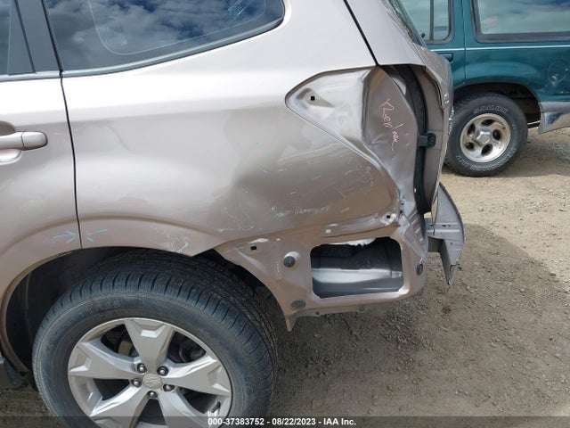 JF2SJABC4FH519034 Subaru Forester 2.5i