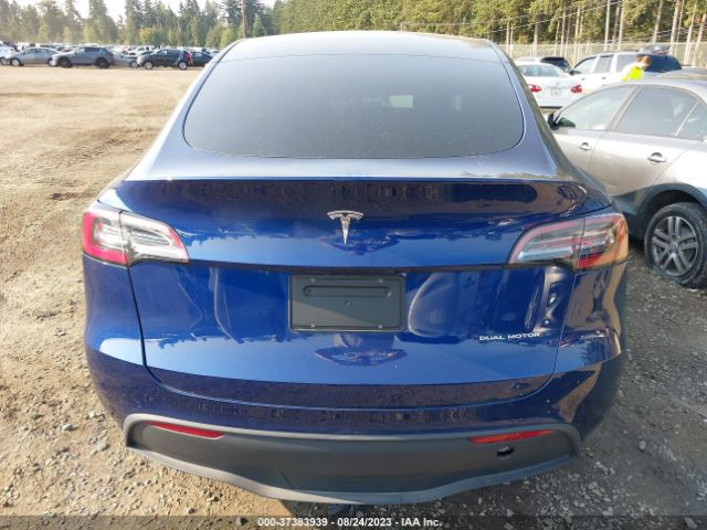 7SAYGDEE3NF370526 Tesla Model Y Long Range