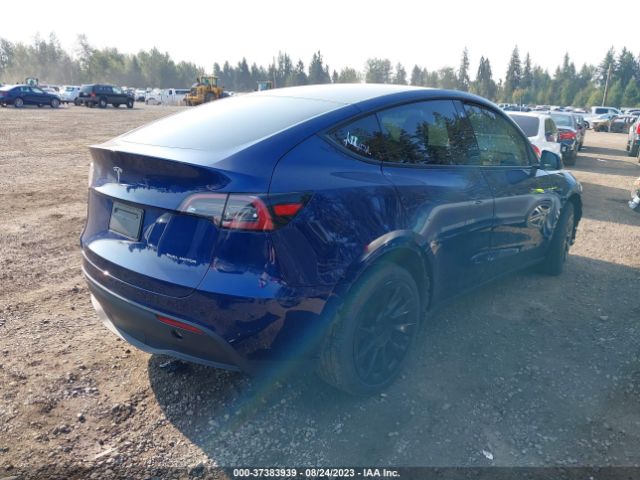 7SAYGDEE3NF370526 Tesla Model Y Long Range