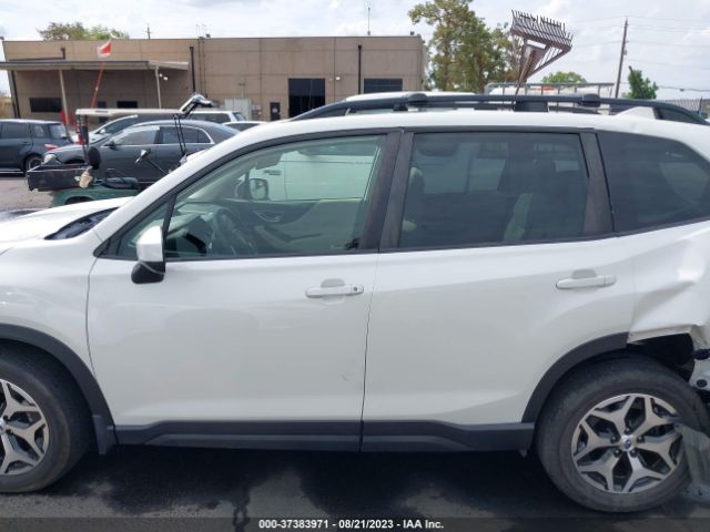 JF2SKAJC4LH535261 Subaru Forester Premium