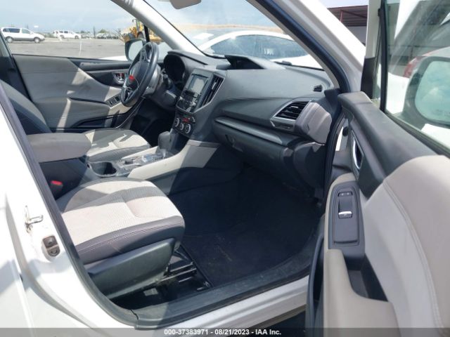 JF2SKAJC4LH535261 Subaru Forester Premium