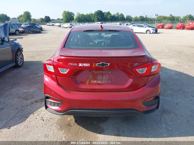 Chevrolet CRUZE LT 2018 1G1BE5SM8J7126678 Image 16