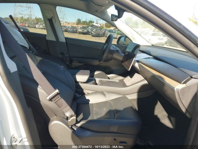 7SAYGDEE1NA010233 Tesla Model Y Long Range