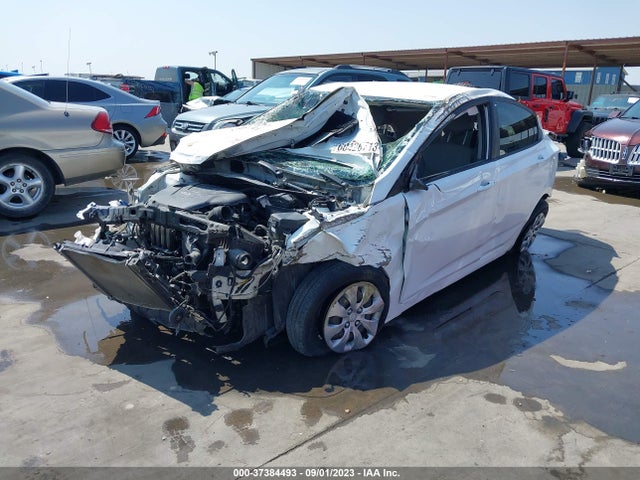 Hyundai ACCENT SE 2017 KMHCT4AE5HU174149 Image 2