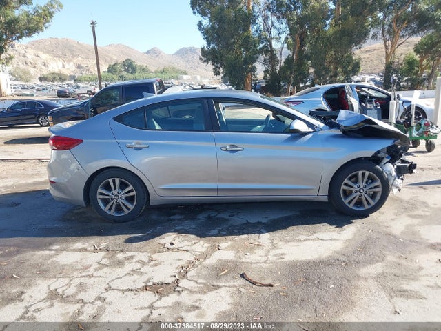 Hyundai ELANTRA SE 2017 5NPD84LF9HH017637 Image 5