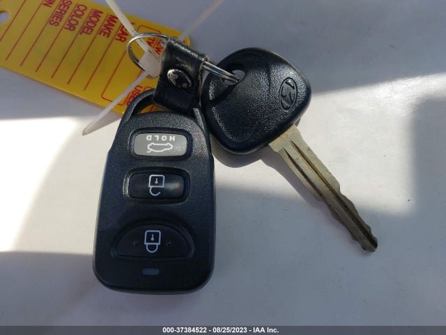 2019 HYUNDAI ELANTRA SE VIN: 5NPD74LF2KH447956