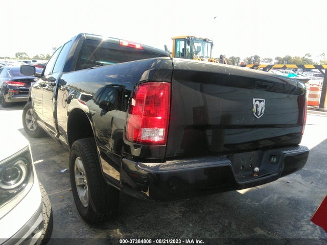1C6RR6FG5JS347843 RAM 1500 Express