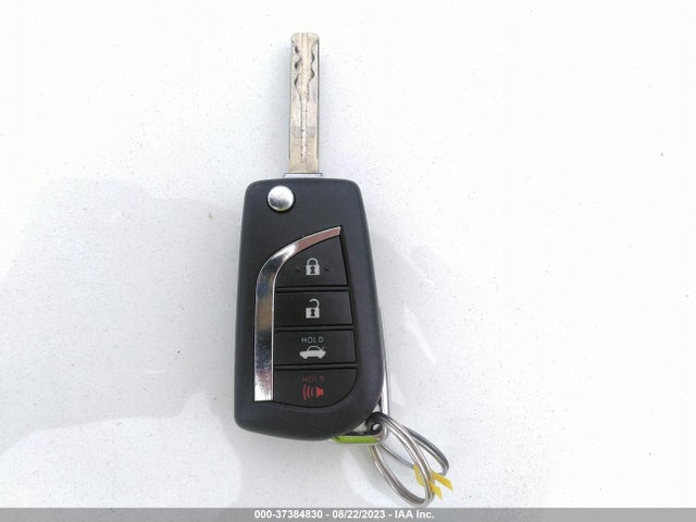 Toyota COROLLA SE 2020 JTDS4RCE4LJ035762 Image 3