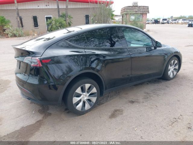 5YJYGDEE0MF190111 Tesla Model Y Long Range