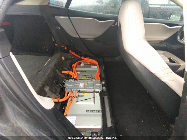 Tesla Model S P85d 2014 5YJSA1H2XEFP67557 Image 15