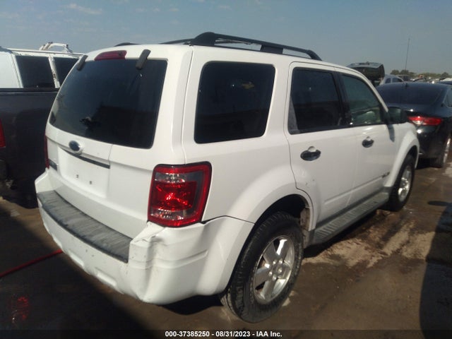 2008 FORD ESCAPE XLT VIN: 1FMCU03Z58KC00640