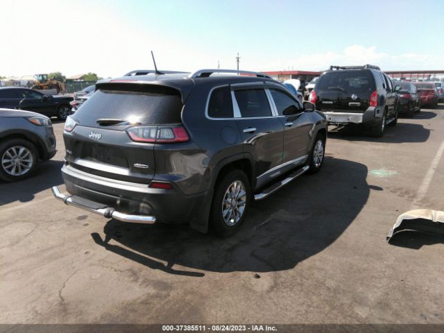 1C4PJMLB1KD485907 Jeep Cherokee Latitude Plus