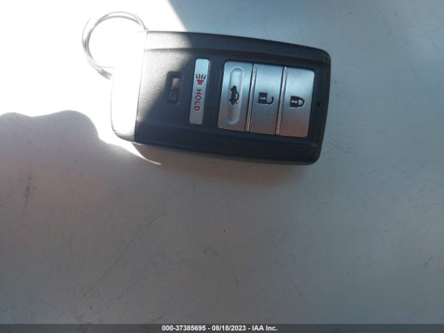19UUB1F59GA002825 Acura TLX TECH