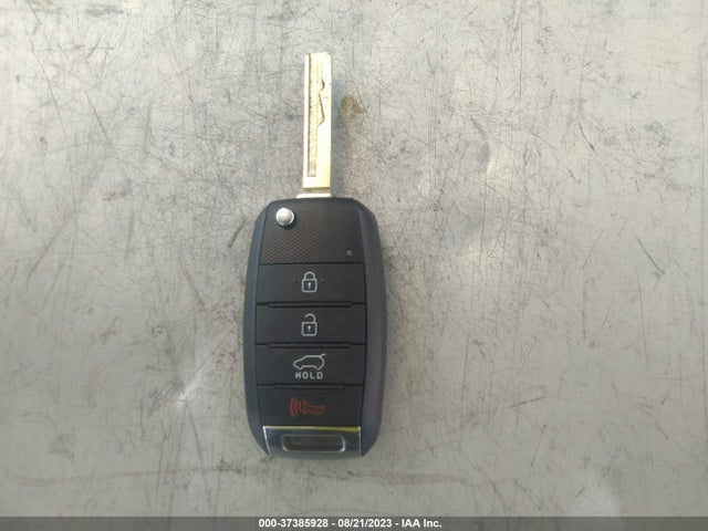 KIA SORENTO LX 2016 5XYPG4A53GG034515 Image 11