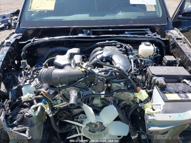 Toyota 4RUNNER SR5 2023 JTEMU5JR6P6098728 Image 17