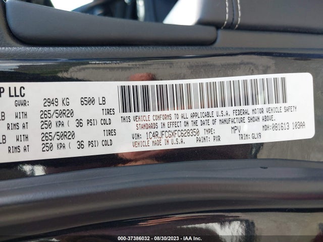 1C4RJFCGXFC628350 Jeep Grand Cherokee Overland