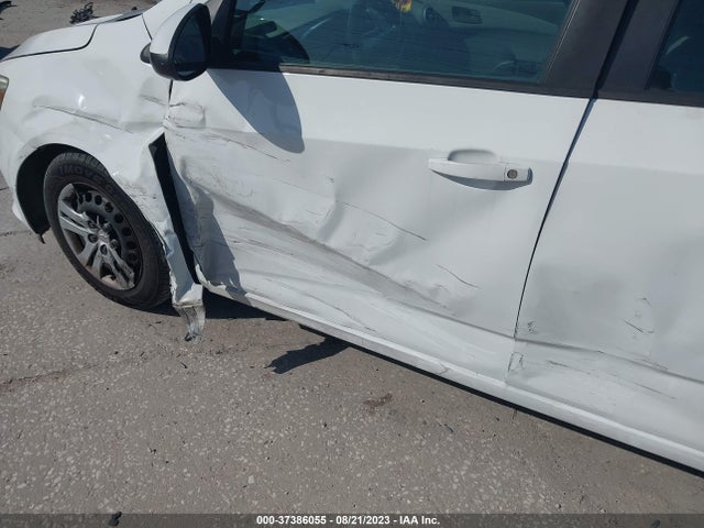 Chevrolet SONIC LT 2017 1G1JG6SH0H4167672 Image 6