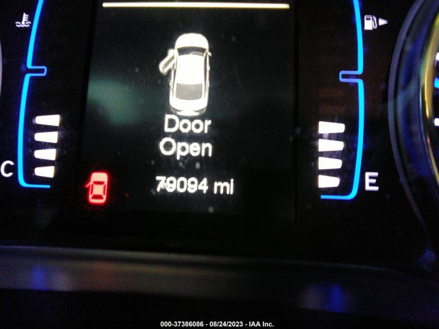 Chrysler 200 Limited Platinum 2017 1C3CCCAB3HN507175 Image 15