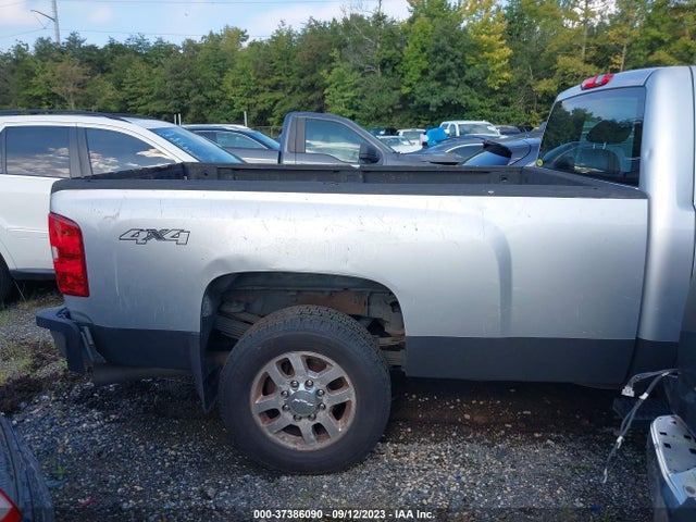 2014 Chevrolet Silverado 3500, VIN: 1GC3KZC88EF113308