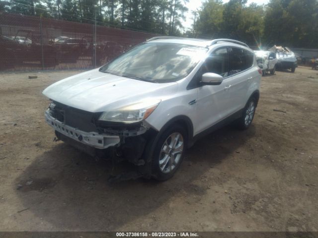 1FMCU9J98GUB01207 Ford Escape Titanium