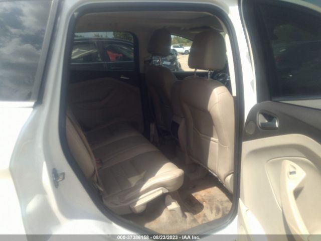 1FMCU9J98GUB01207 Ford Escape Titanium