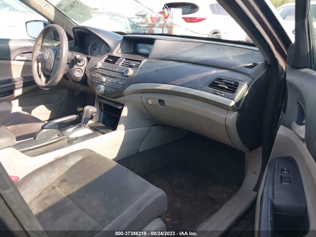 2011 HONDA ACCORD SDN LX VIN: 1HGCP2F32BA085119