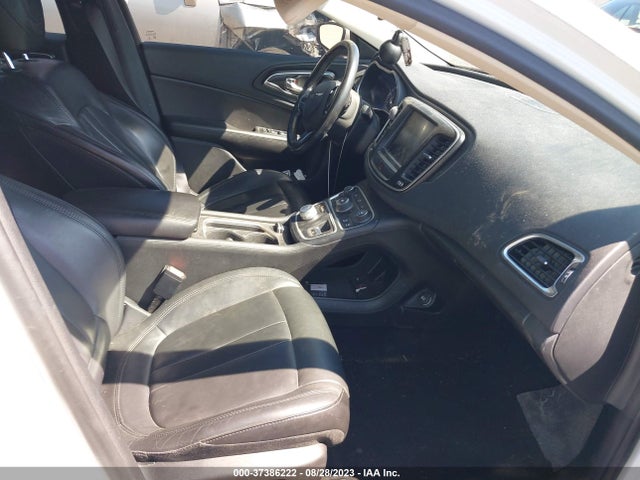 Chrysler 200 Limited Platinum 2016 1C3CCCAB6GN188708 Image 5