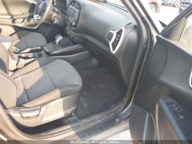 KNDJ23AU8M7772180 KIA SOUL S