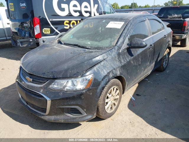 Chevrolet SONIC LT 2018 1G1JD5SH8J4140941 Image 2