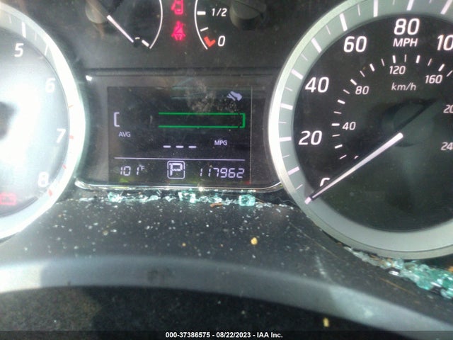 2013 NISSAN SENTRA SL VIN: 3N1AB7AP4DL666258
