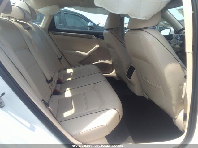 1VWGT7A35HC025183 Volkswagen Passat 1.8t Se W/technology