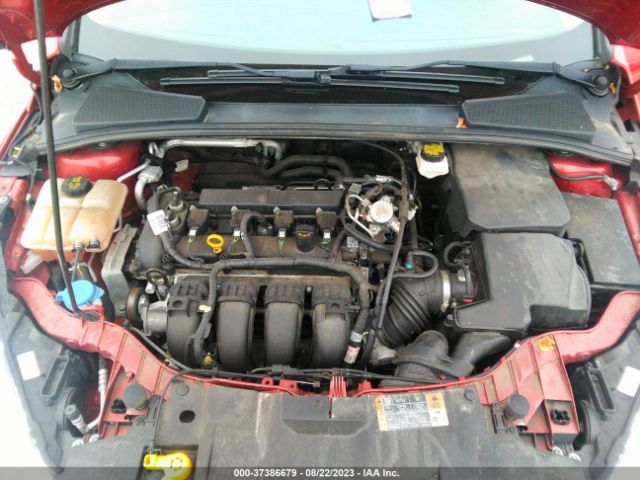 1FADP3F24JL292216 Ford FOCUS SE