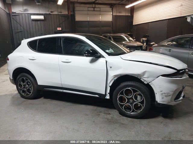 2024 Alfa Romeo Tonale, VIN: ZASPATCW2R3032378