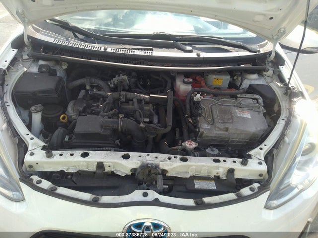 2017 Toyota Prius, VIN: JTDKDTB35H1593740