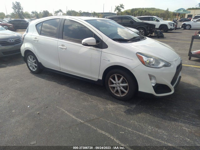 2017 Toyota Prius, VIN: JTDKDTB35H1593740