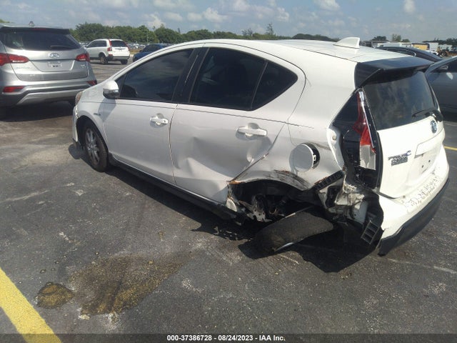 2017 Toyota Prius, VIN: JTDKDTB35H1593740