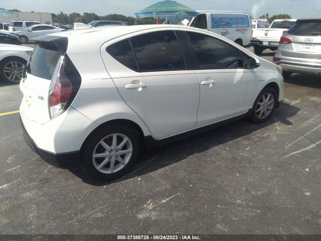 2017 Toyota Prius, VIN: JTDKDTB35H1593740