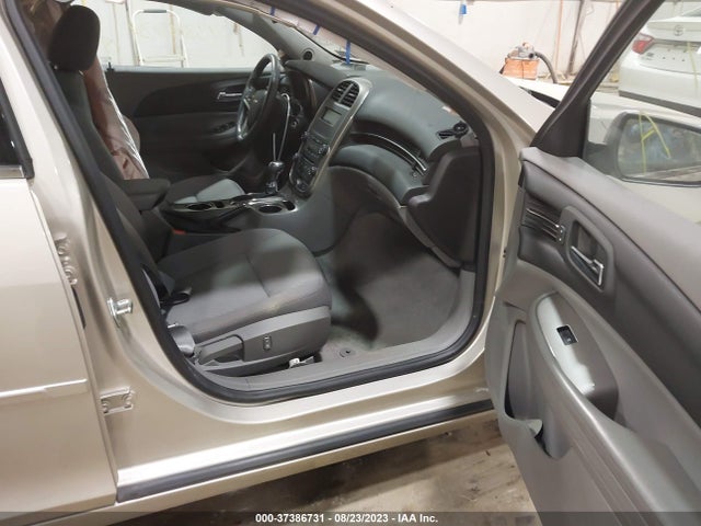 Chevrolet MALIBU LS 2014 1G11B5SL9EF139737 Image 5