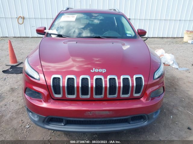 1C4PJLCB5FW677299 Jeep Cherokee Latitude