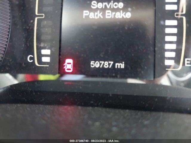 1C4PJLCB5FW677299 Jeep Cherokee Latitude
