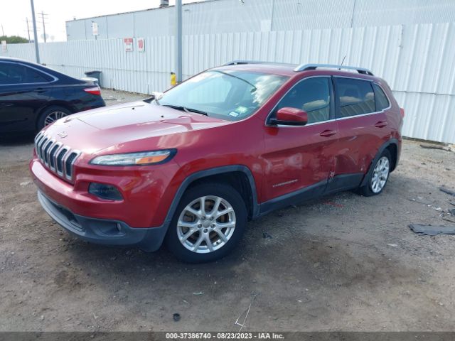 1C4PJLCB5FW677299 Jeep Cherokee Latitude