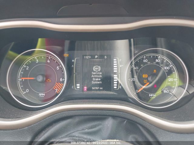 1C4PJLCB5FW677299 Jeep Cherokee Latitude