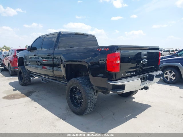 Chevrolet Silverado 1500 Lt 2018 1GCUKREC0JF114078 Image 3